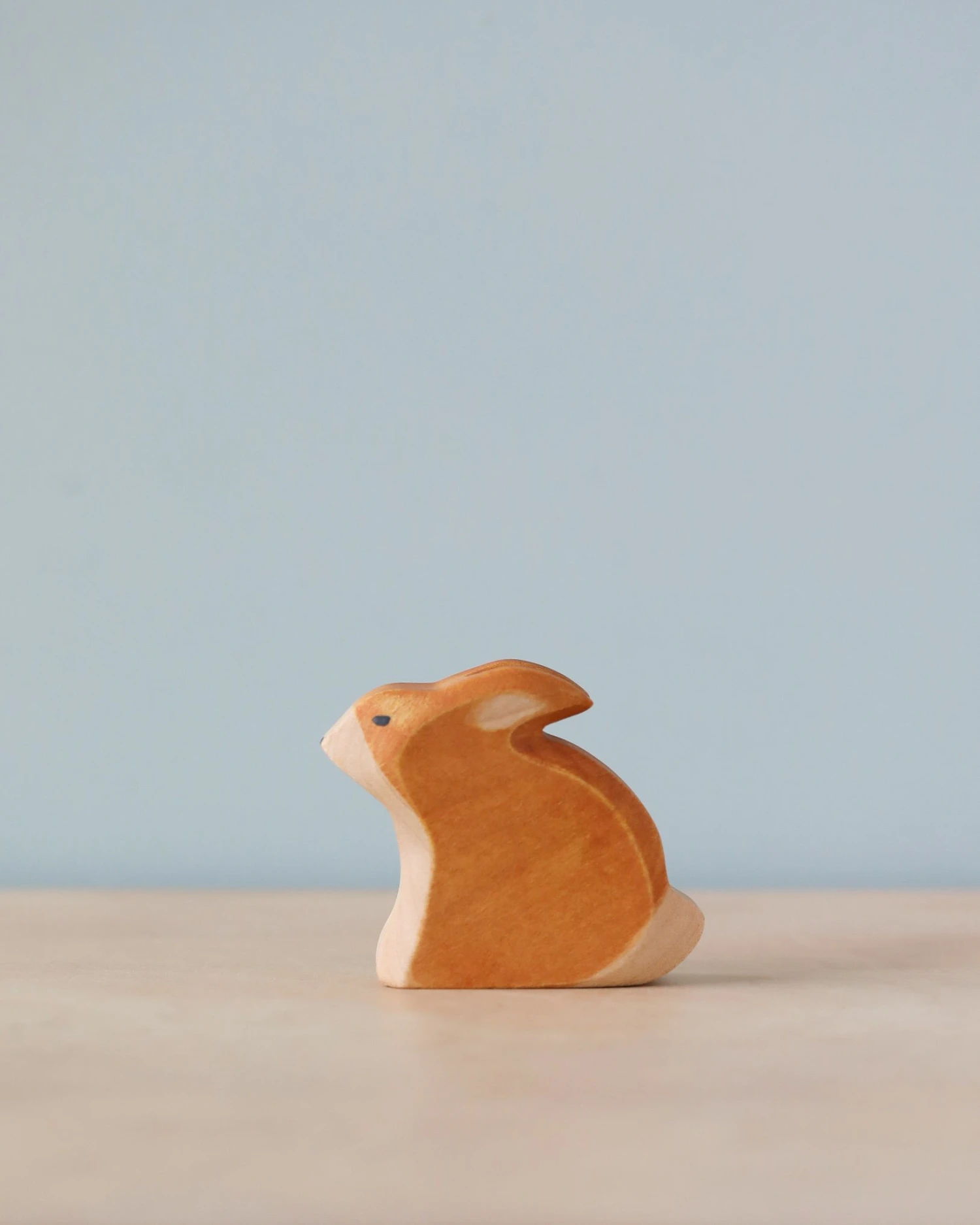 Handmade Holzwald Sitting Rabbit - Image 2