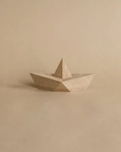 Boyhood Admiral, Large Oak