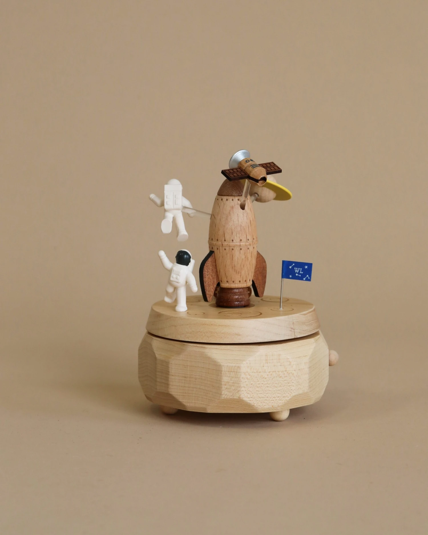 Wooden Spaceship Music Box - Image 2