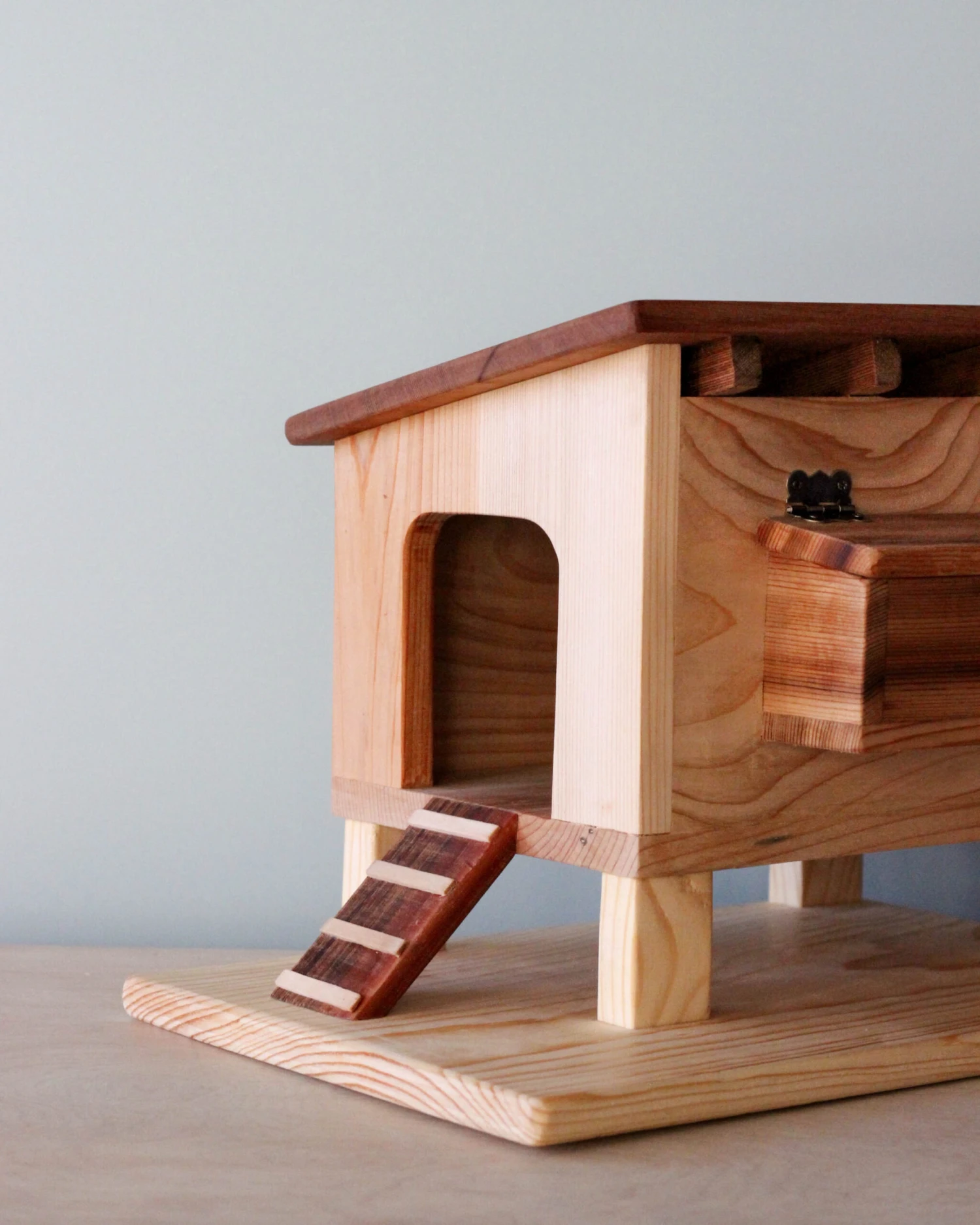 Handmade Wooden Chicken Coop - Image 4