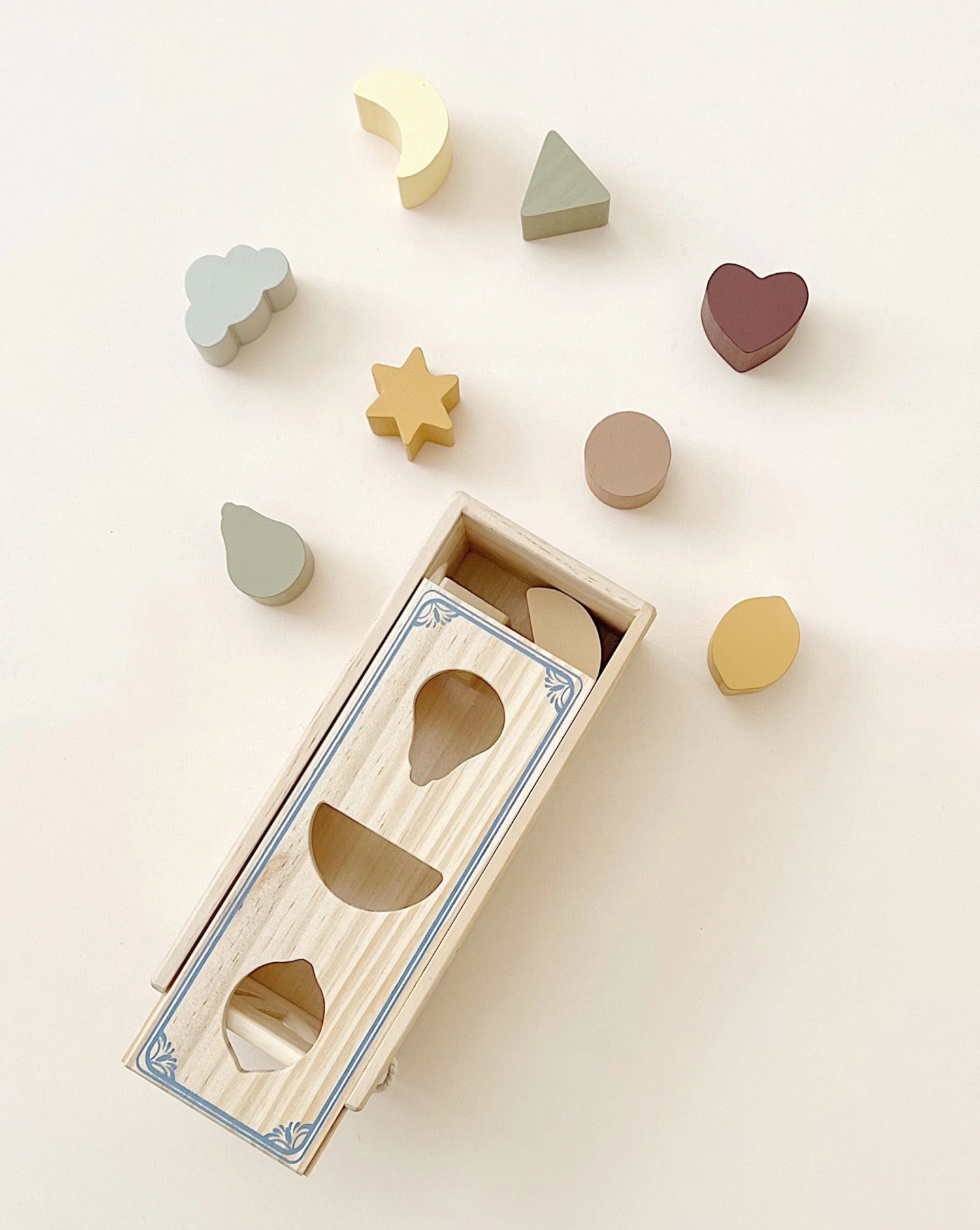 Konges Sløjd Wooden Shape Sorter - Image 2