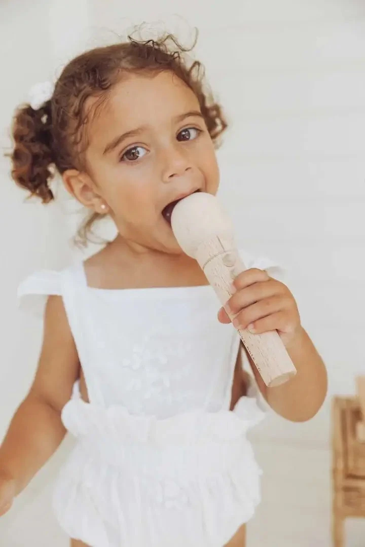 Little Singer Pretend Microphone - Image 4