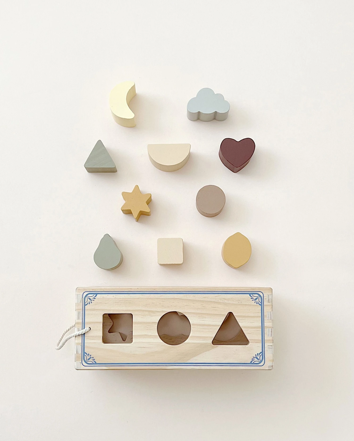 Konges Sløjd Wooden Shape Sorter - Image 3